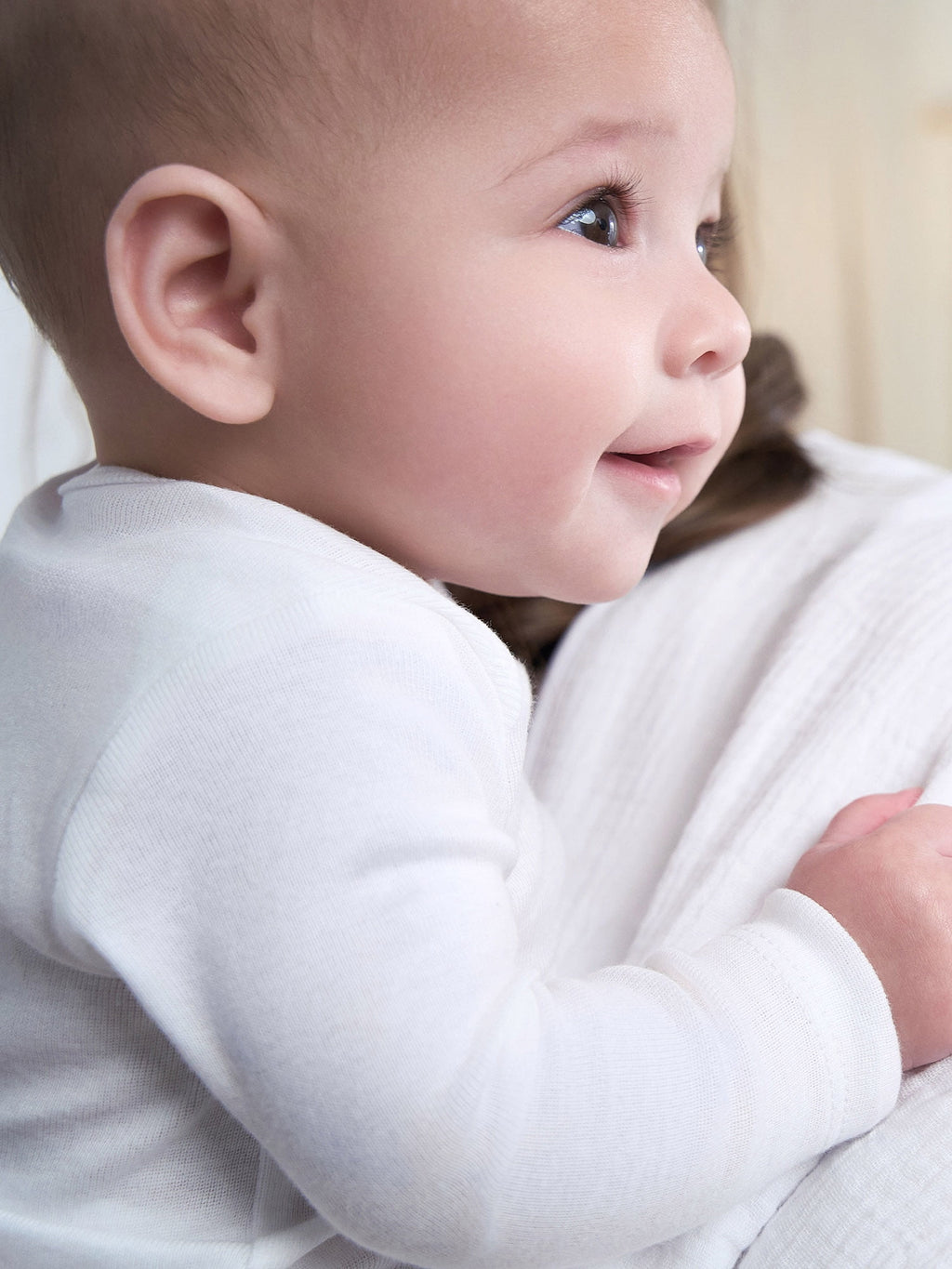 Gerber Gender Neutral Leisure White Long Sleeve Cotton Bodysuit, 3-Pack, Sizes Preemie - 24 Months